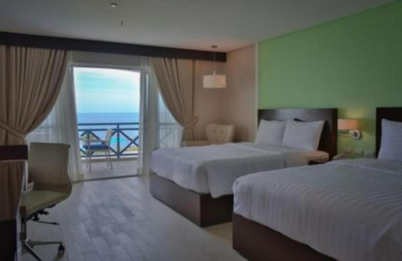 Thunderbird Resorts - Poro Point San Fernando City  Dış mekan fotoğraf