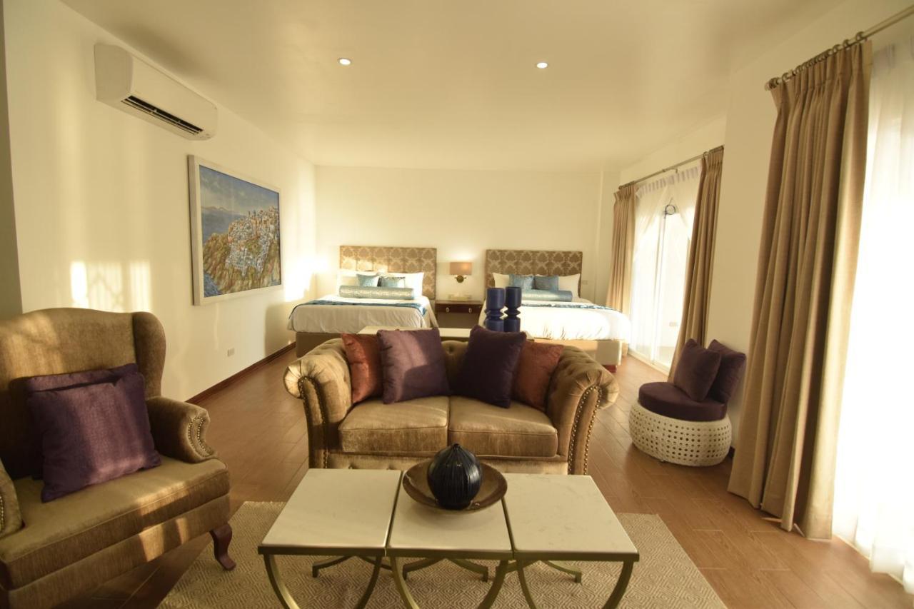 Thunderbird Resorts - Poro Point San Fernando City  Dış mekan fotoğraf